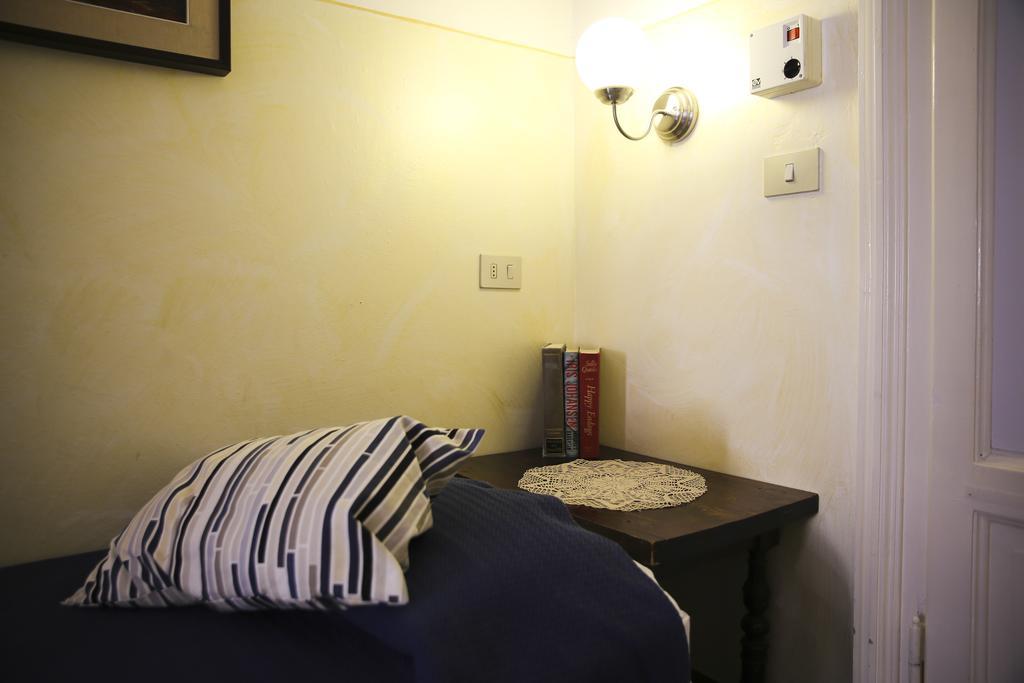 בולוניה Albergo Garisenda חדר תמונה